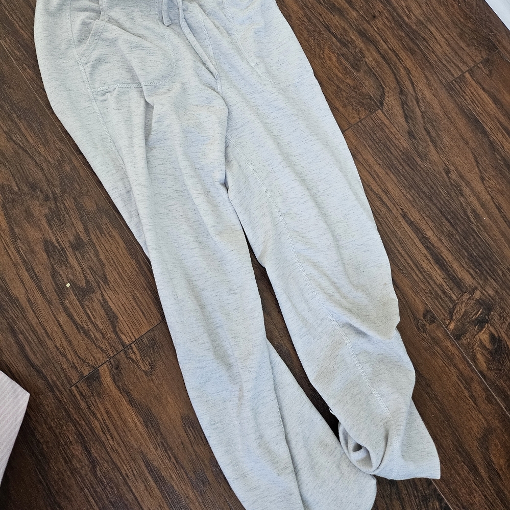 Grey sweatpants for kids